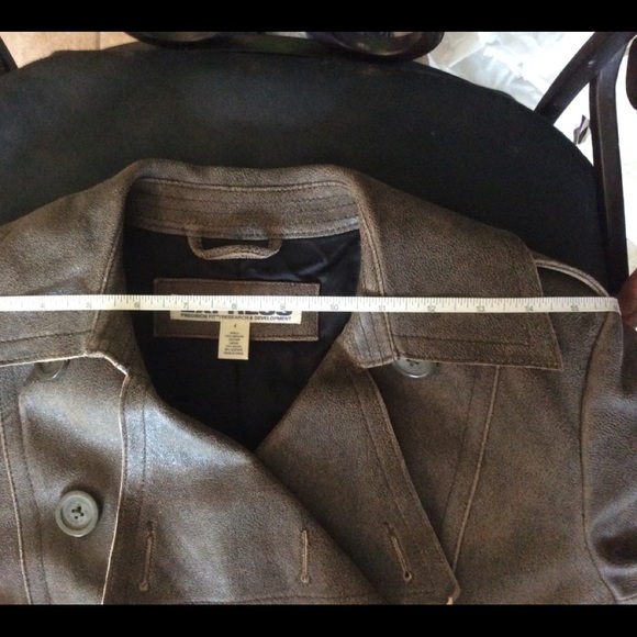 Leather Vintage Preowned Express PrecisionTaupe Distressed Jacket, size 4 - Picture 16 of 16